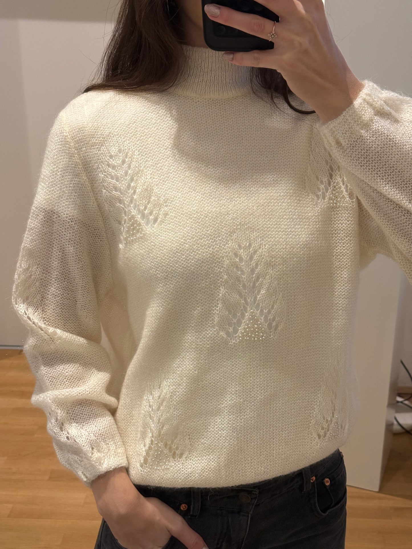 Vintage White 100% Mohair Pullover Sweater M