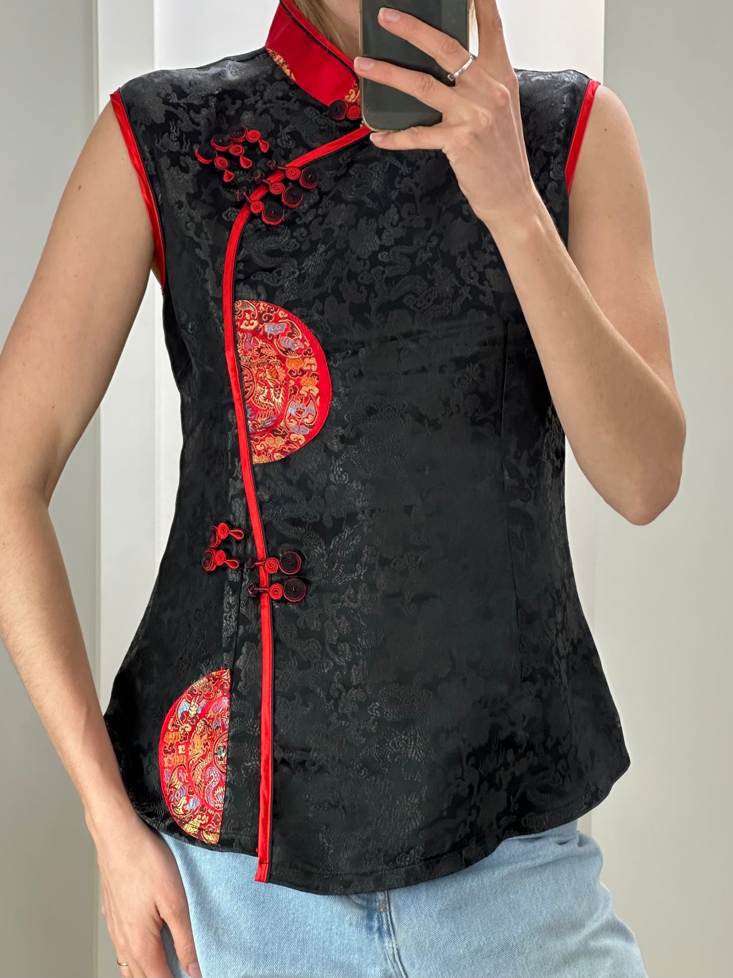 Vintage Asian Black & Red Top S