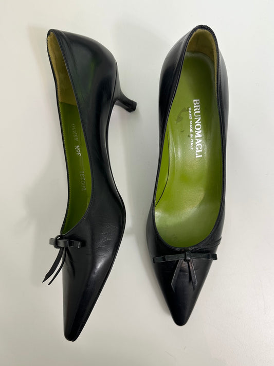 Black Leather Kitten Heels 36,5