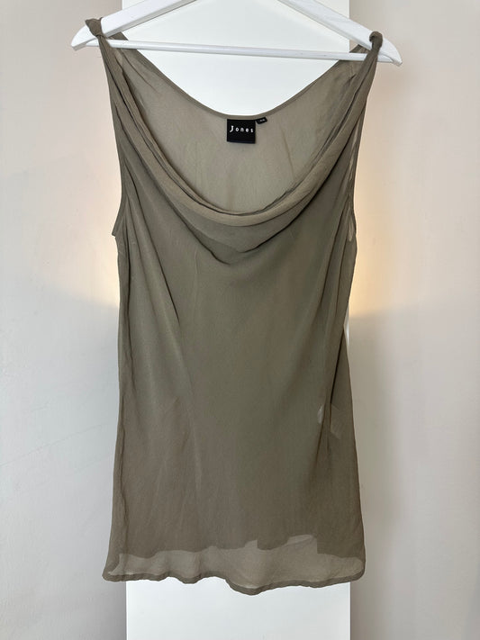 100% Silk Top M