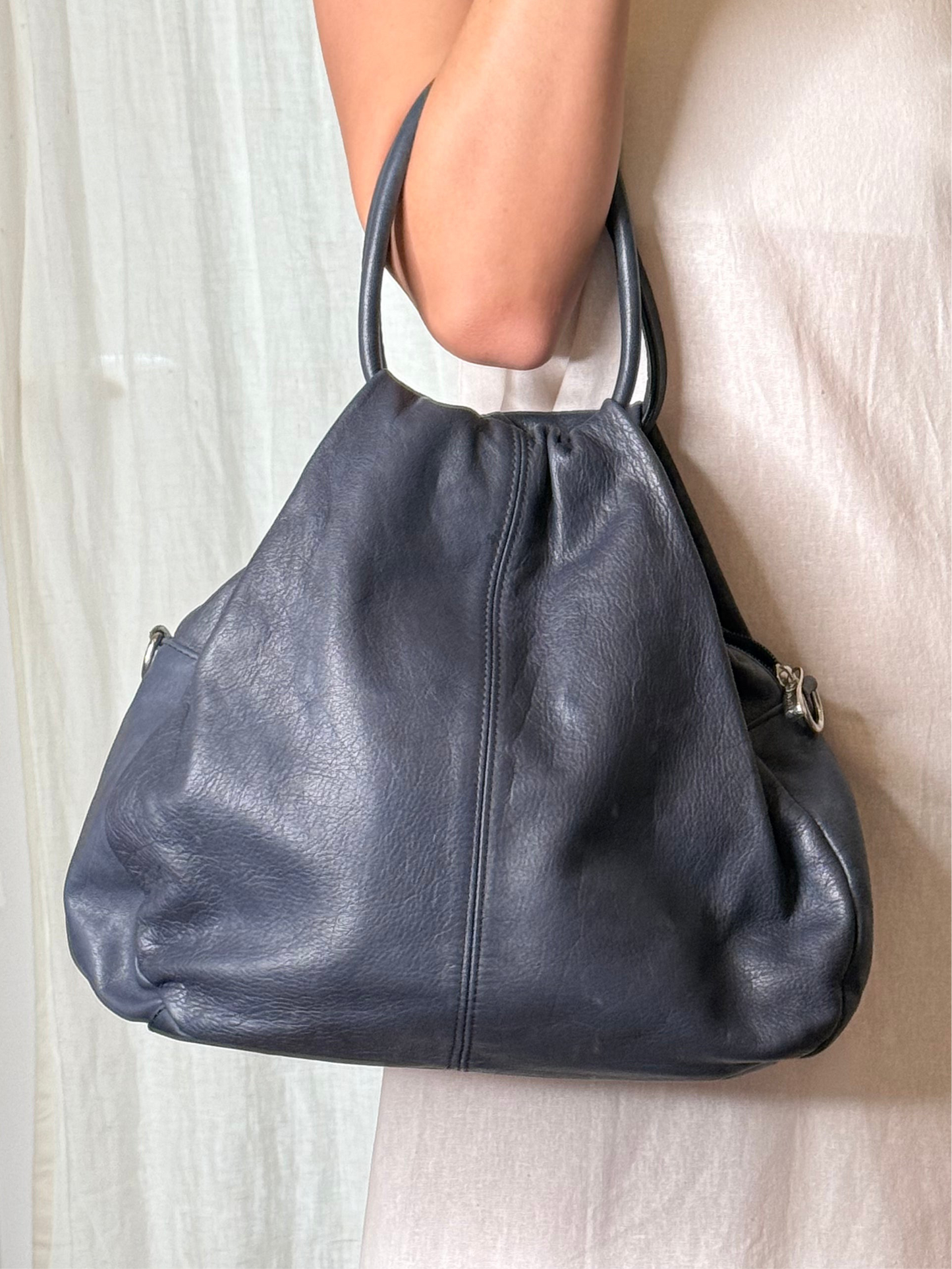 Vintage 100% Genuine Leather Dark Blue Handbag M