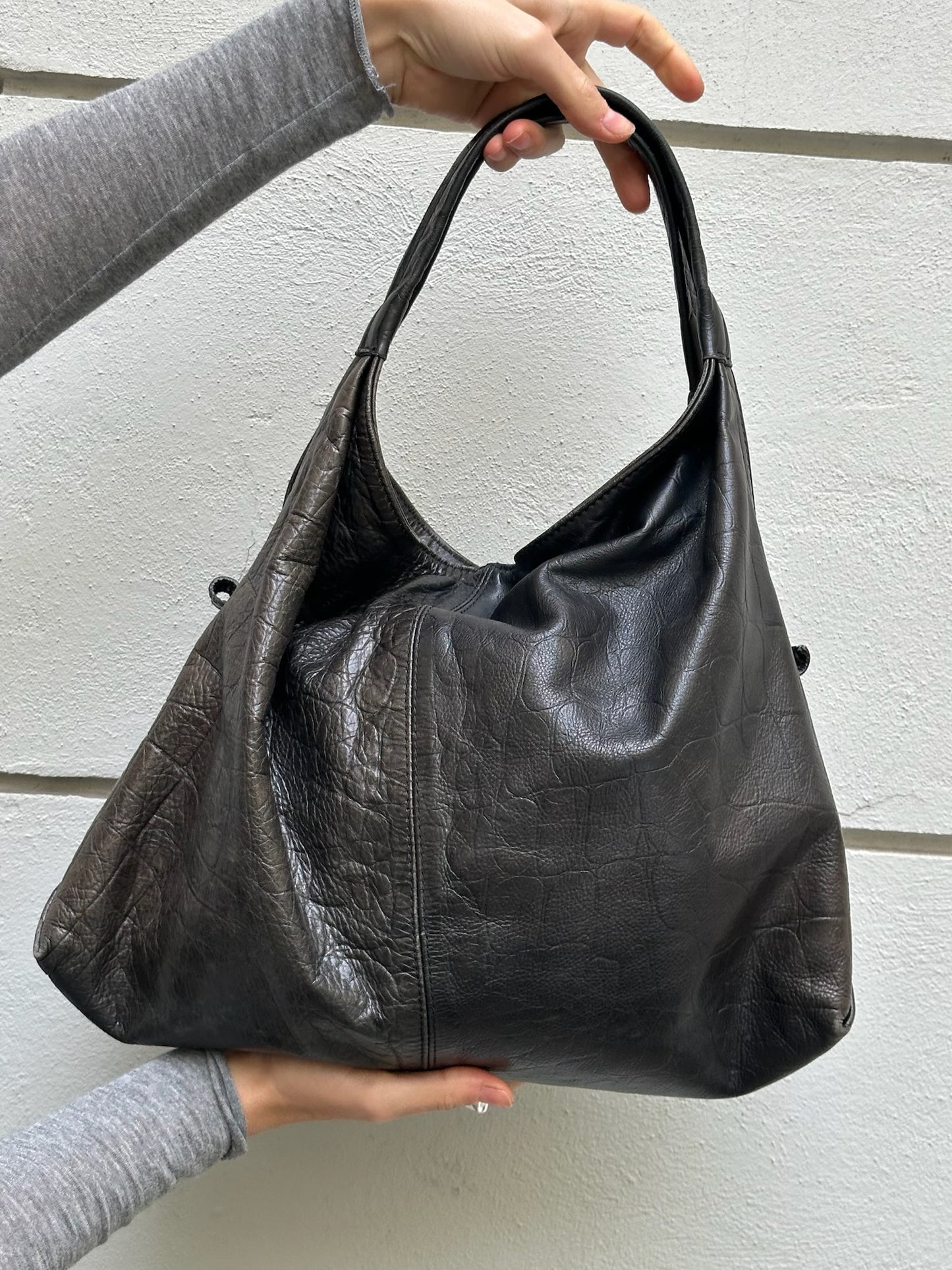 Vintage 100% Genuine Leather Washed Black Bag M/L