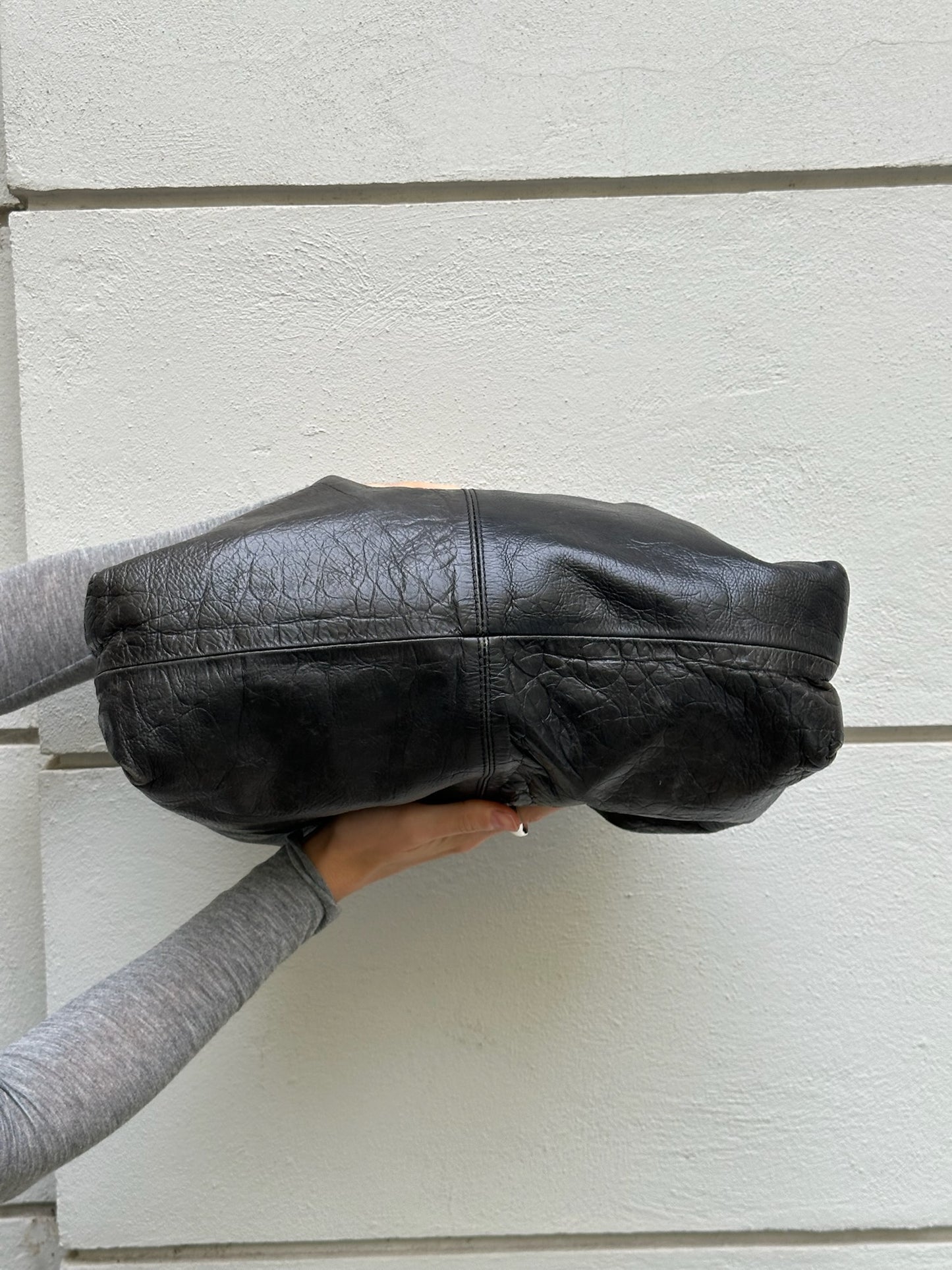 Vintage 100% Genuine Leather Washed Black Bag M/L