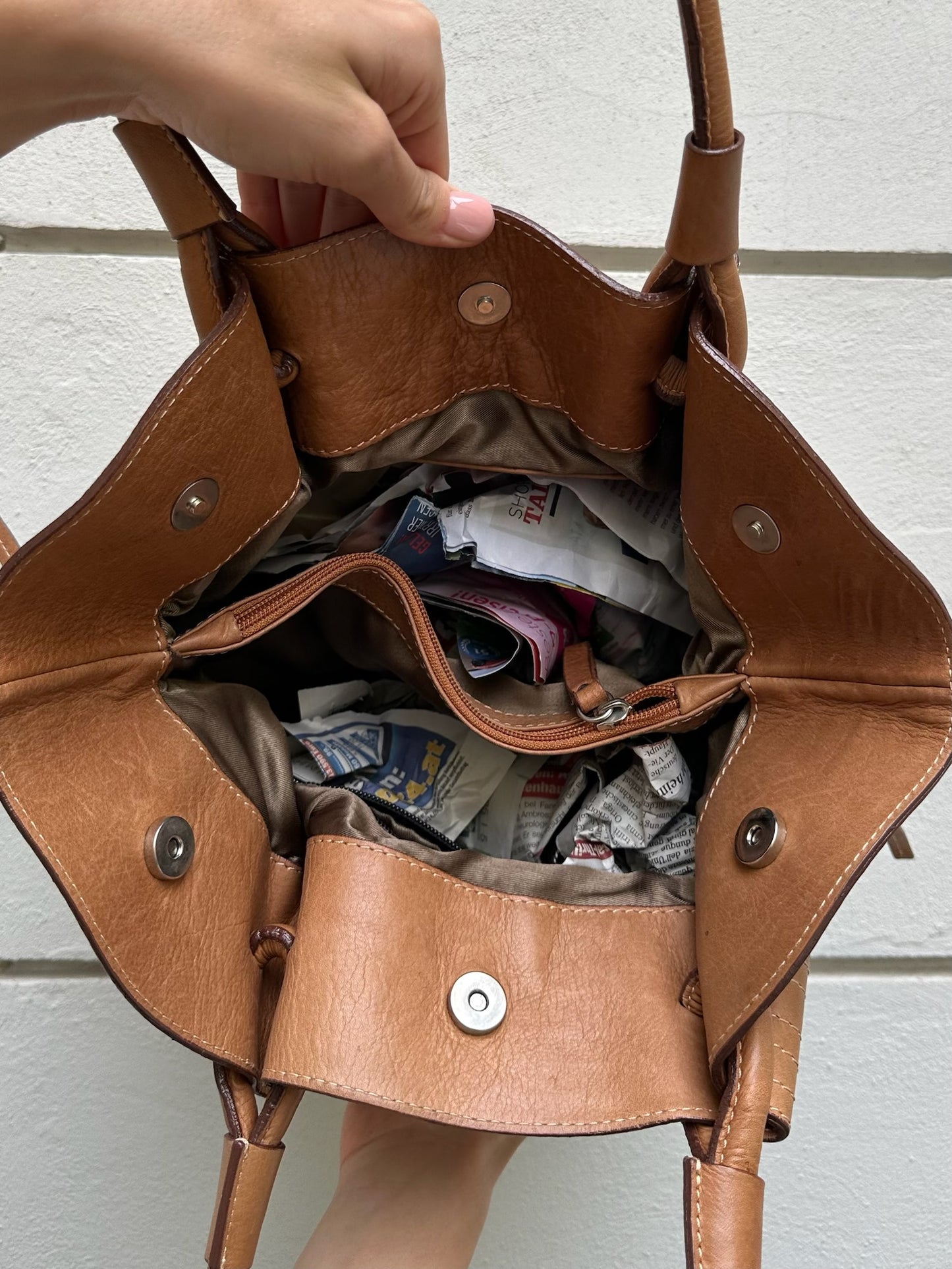 Vintage 100% Genuine Leather Tan Brown Hobo Bag L