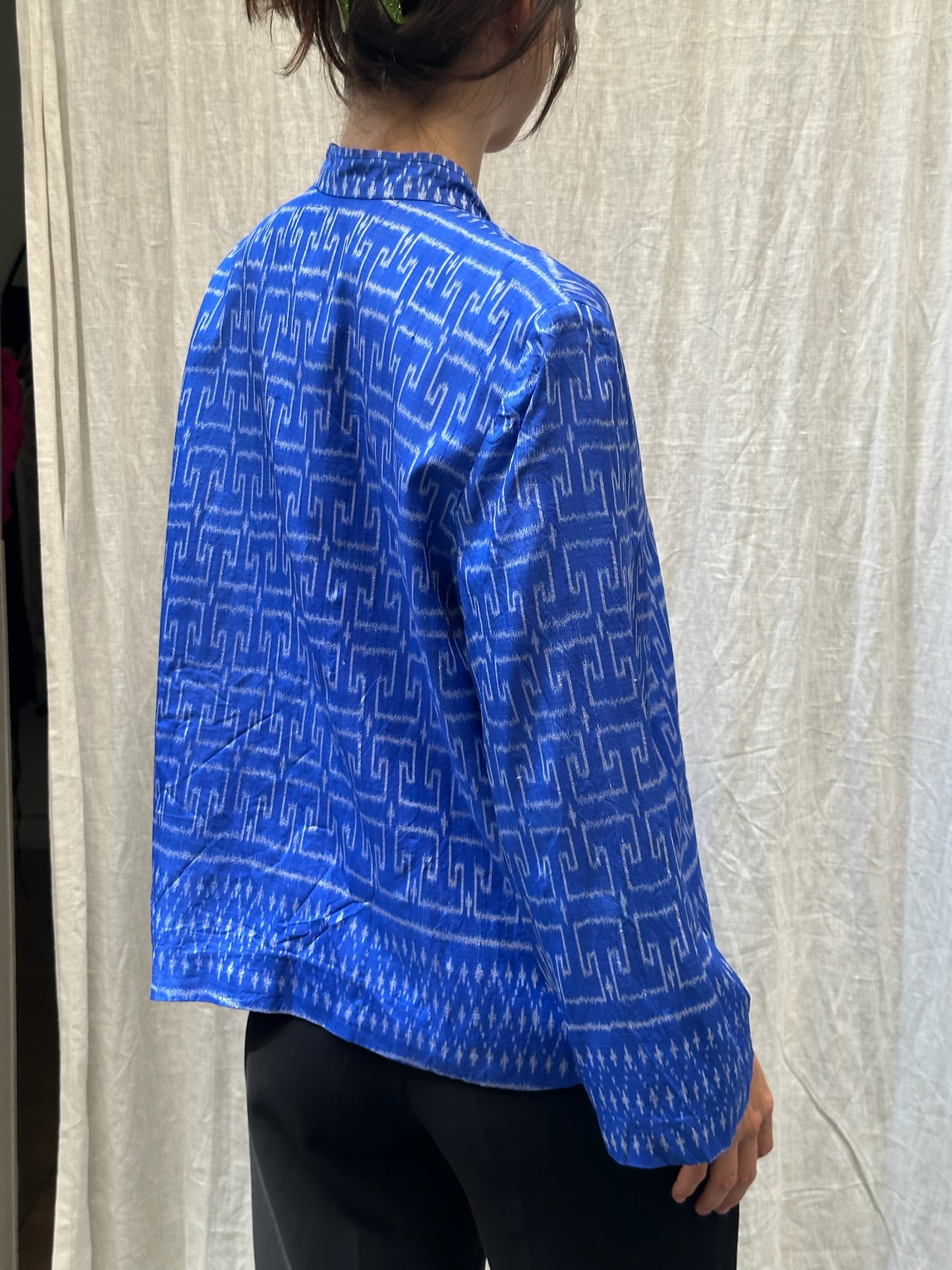 Thai Blue & White Light Jacket M