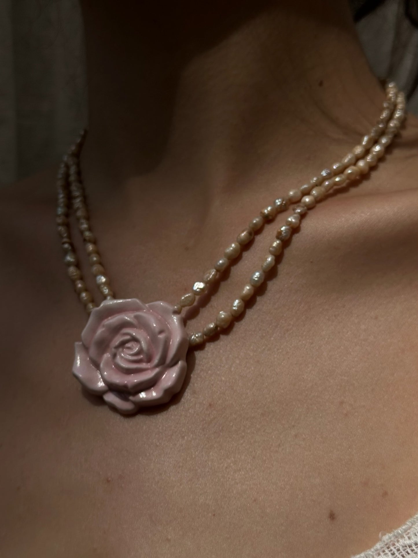 Vintage Light Pink Water Pearl Necklace With Floral Brooch