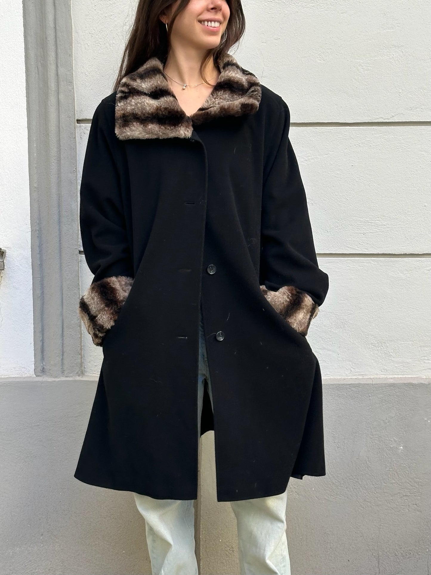 Vintage Black Wool Faux Fur Coat L