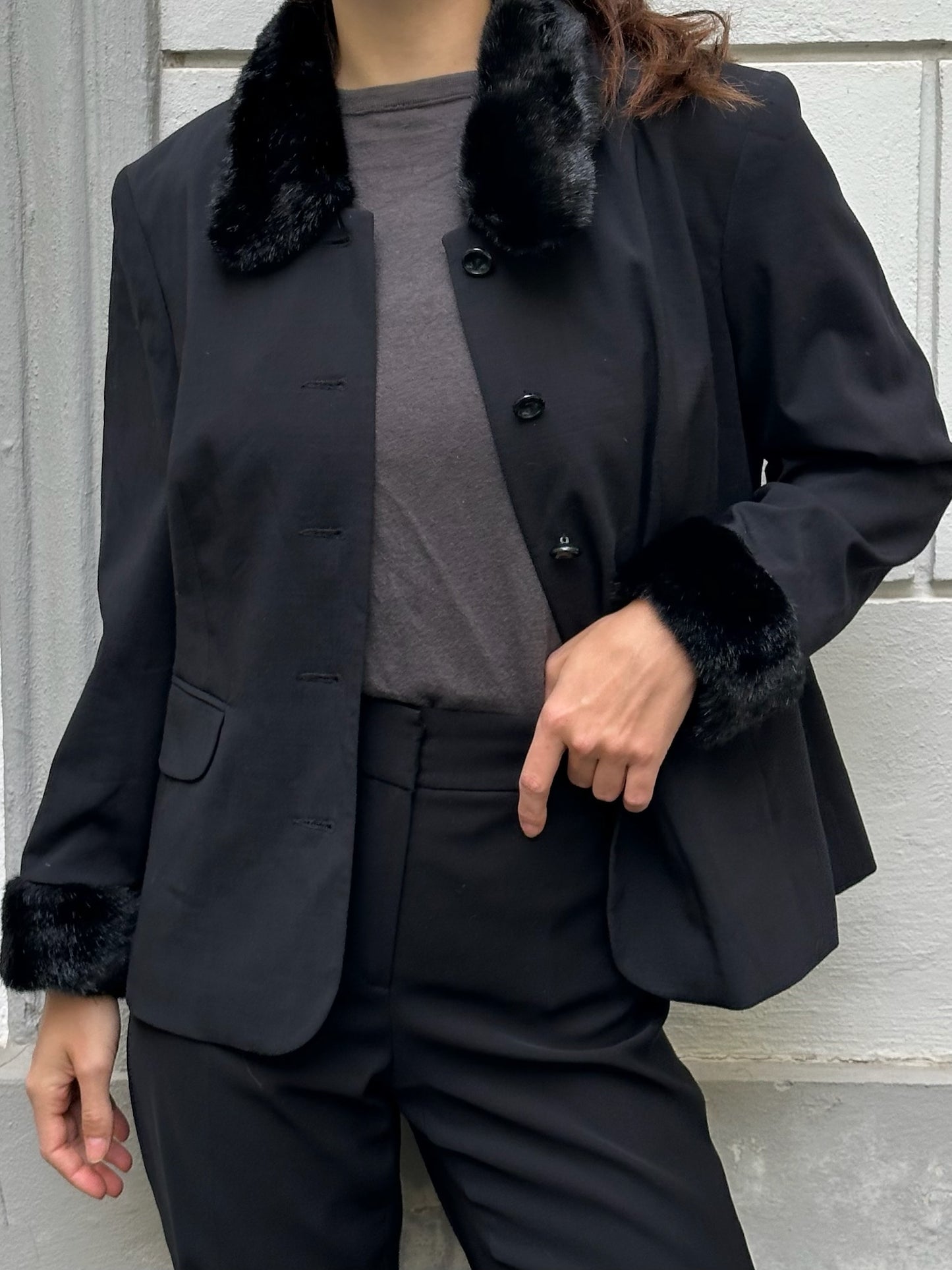 Vintage Black Jacket With Faux Fur Trim M