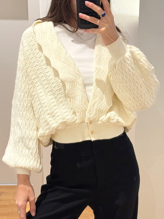 Vintage Wool Scalloped Cream Deep V-Neck Cardigan Sweater S/M