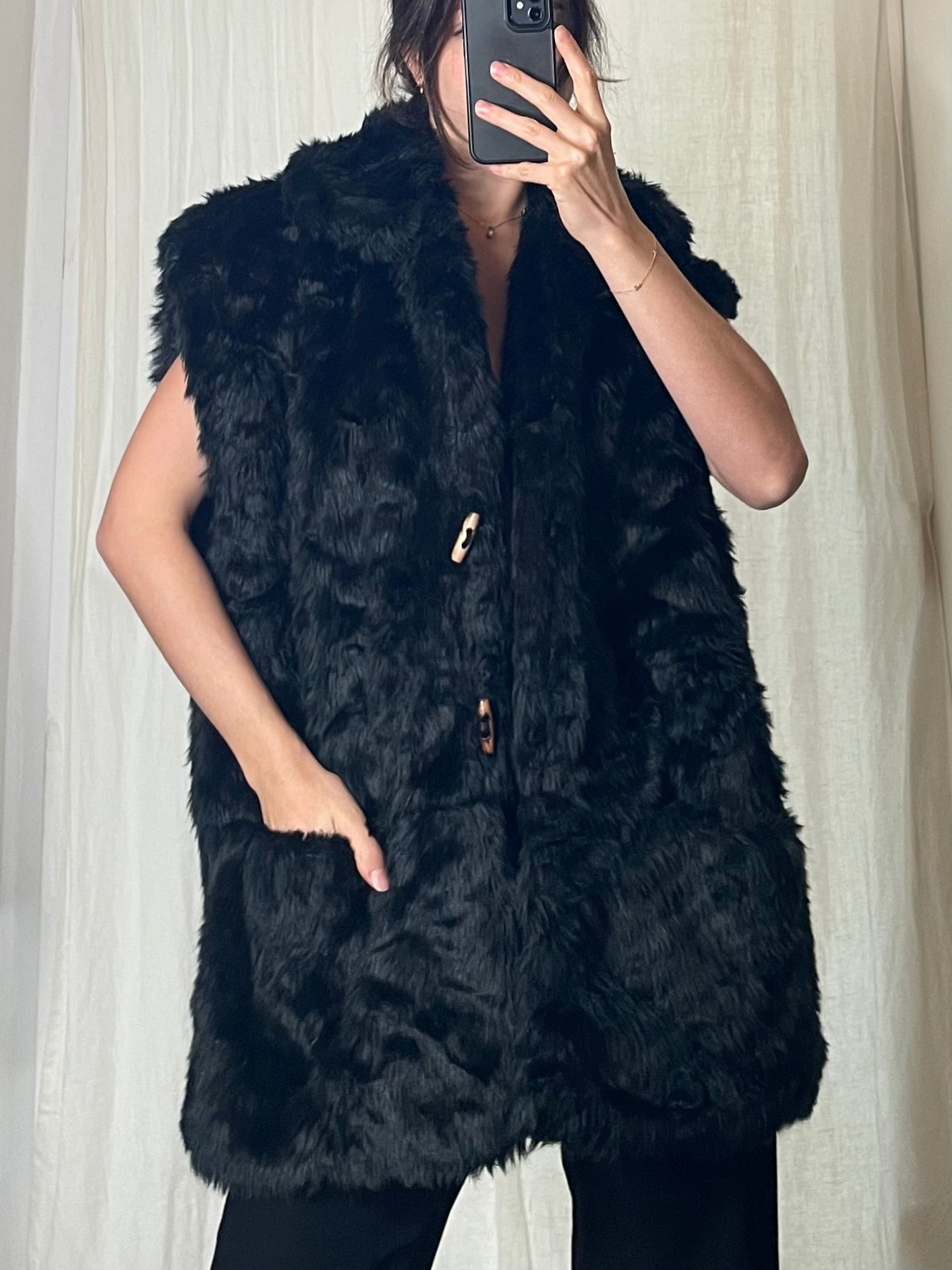 Vintage Faux Fur Black Gilet Vest Oversized M/L