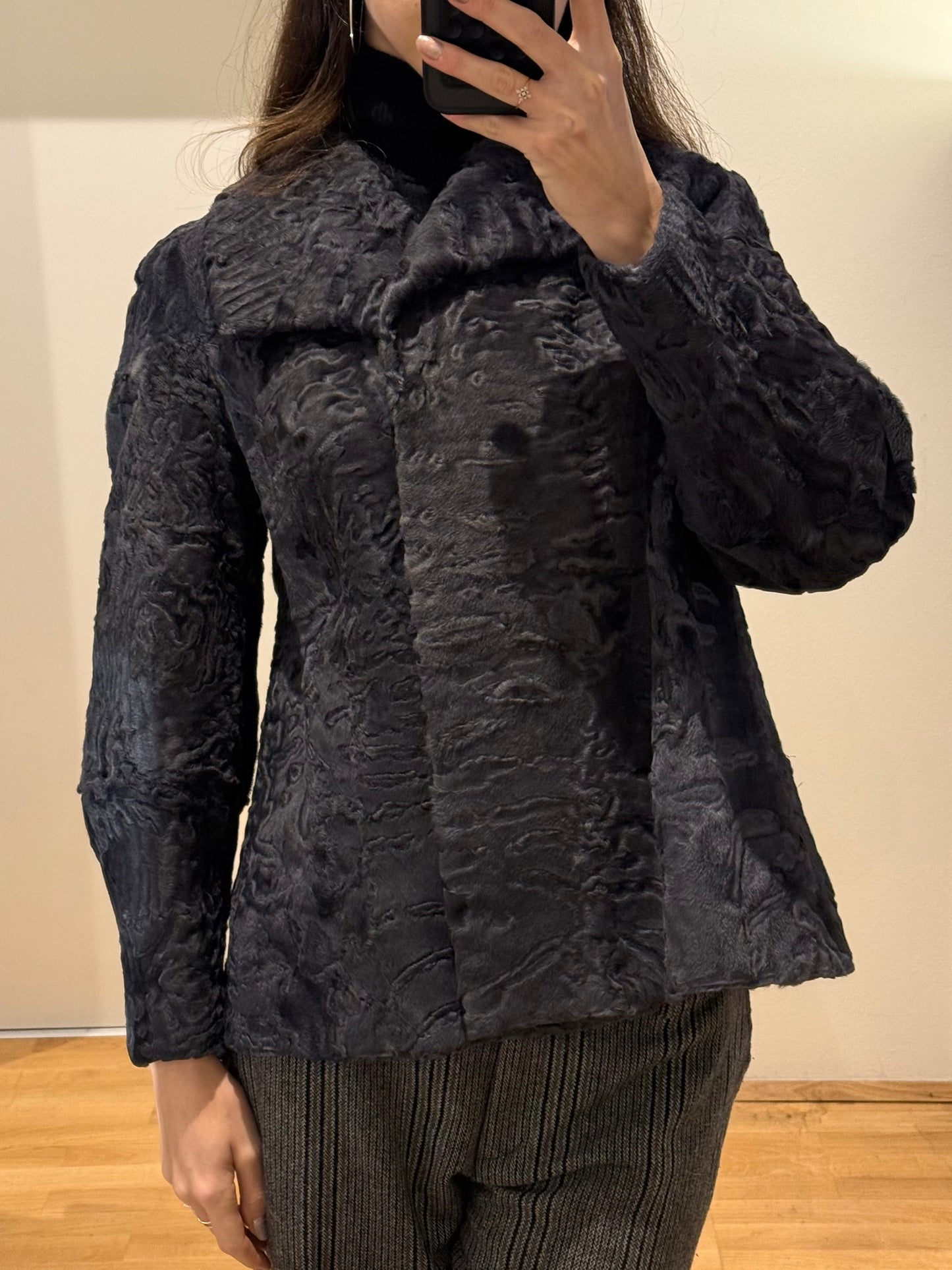 Vintage 100% Genuine Lamb Shearling Short Coat S