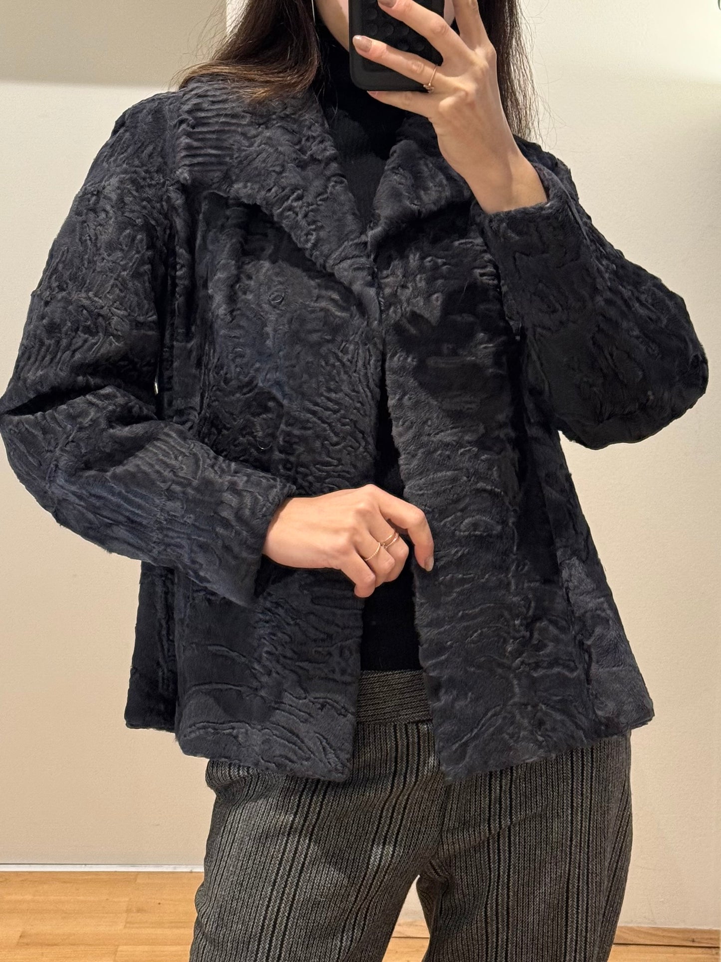 Vintage 100% Genuine Lamb Shearling Short Coat S