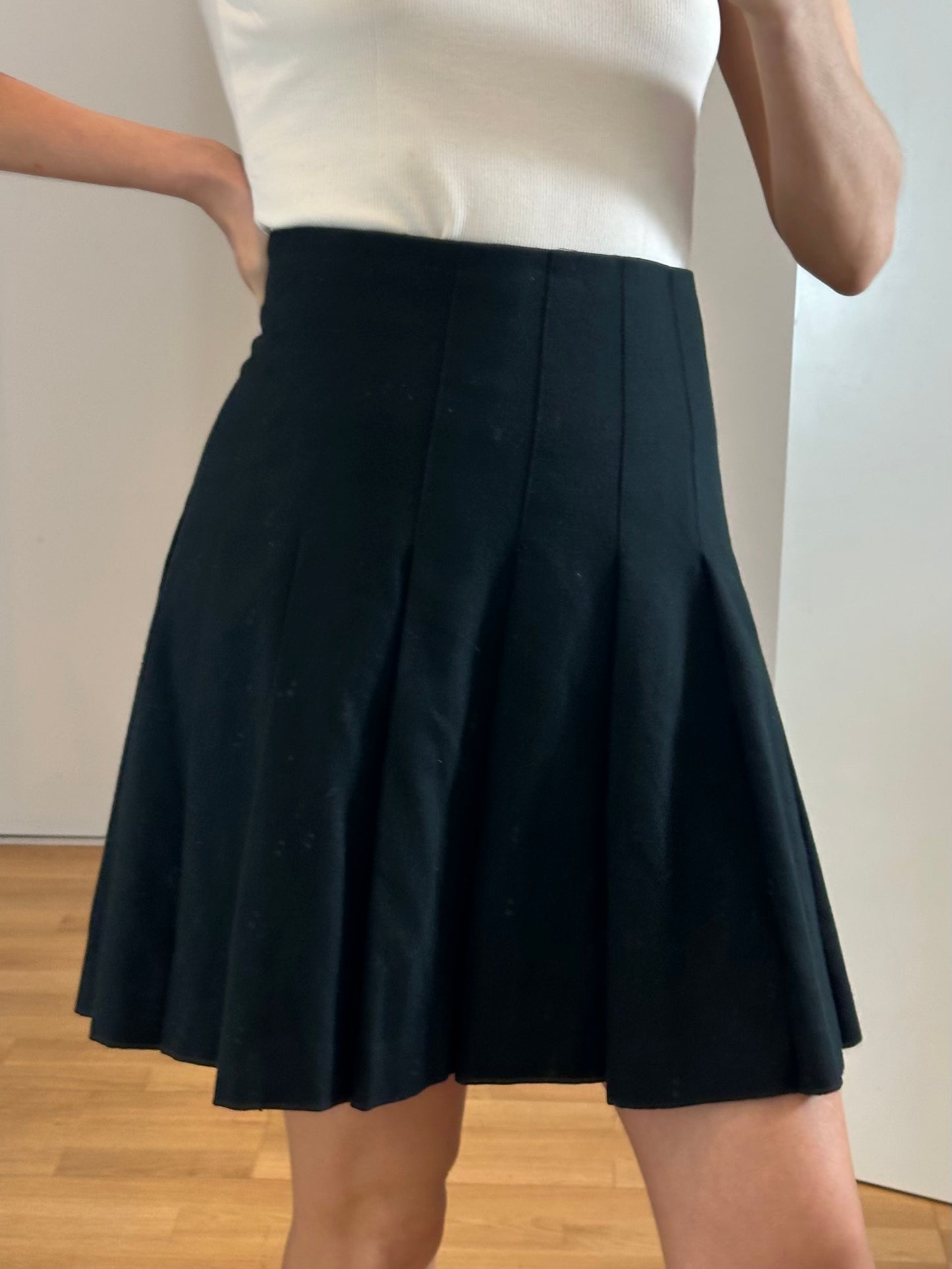 Black Wool Skirt Skirt L