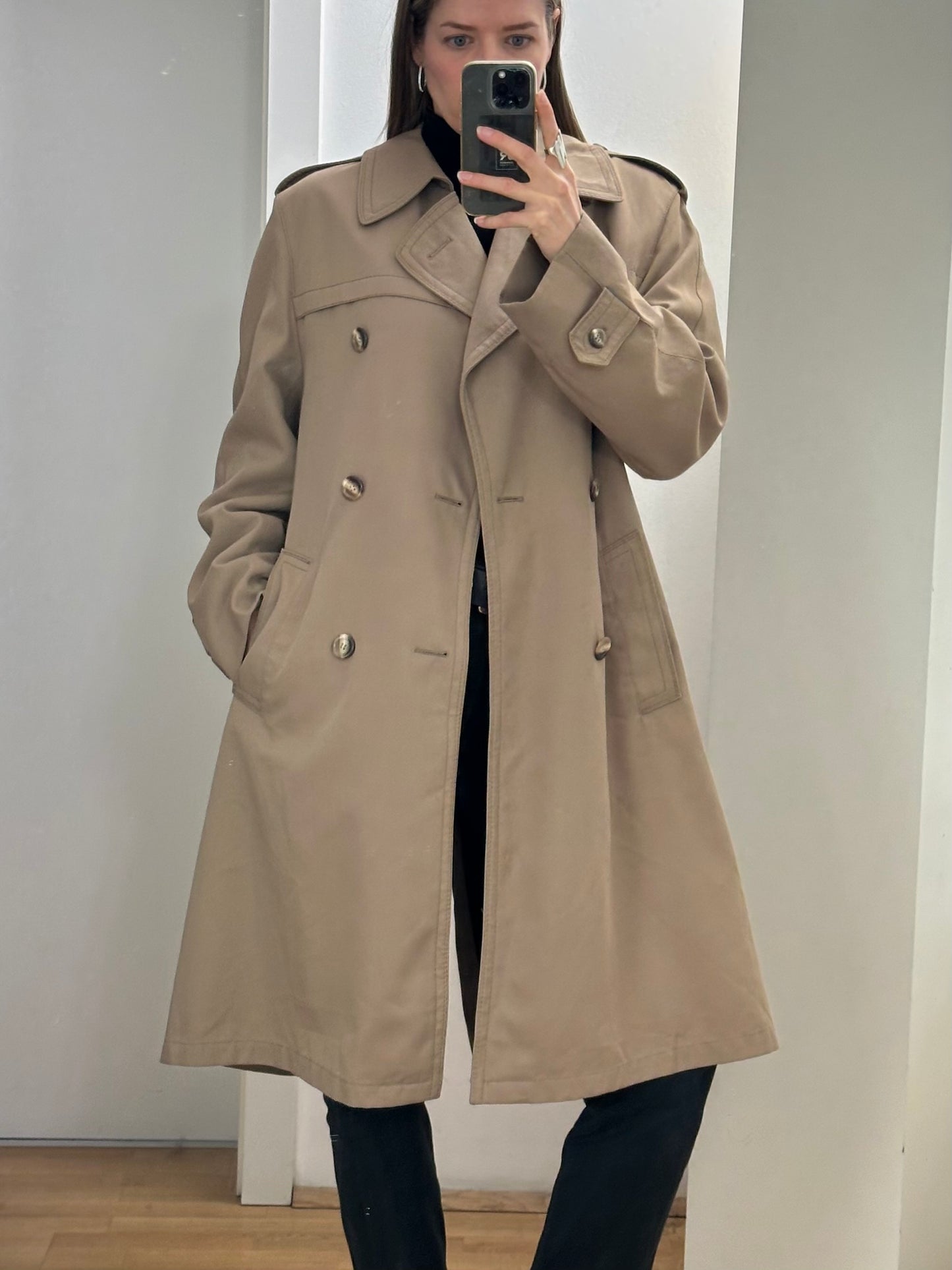 Vintage Trench Coat L/XL