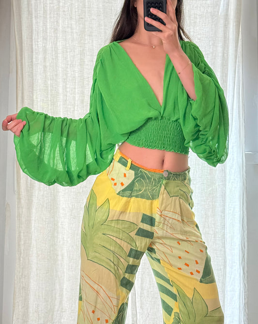 Bright Green Scrunch Sleeve V-Neck Long Sleeve Cropped Blouse M