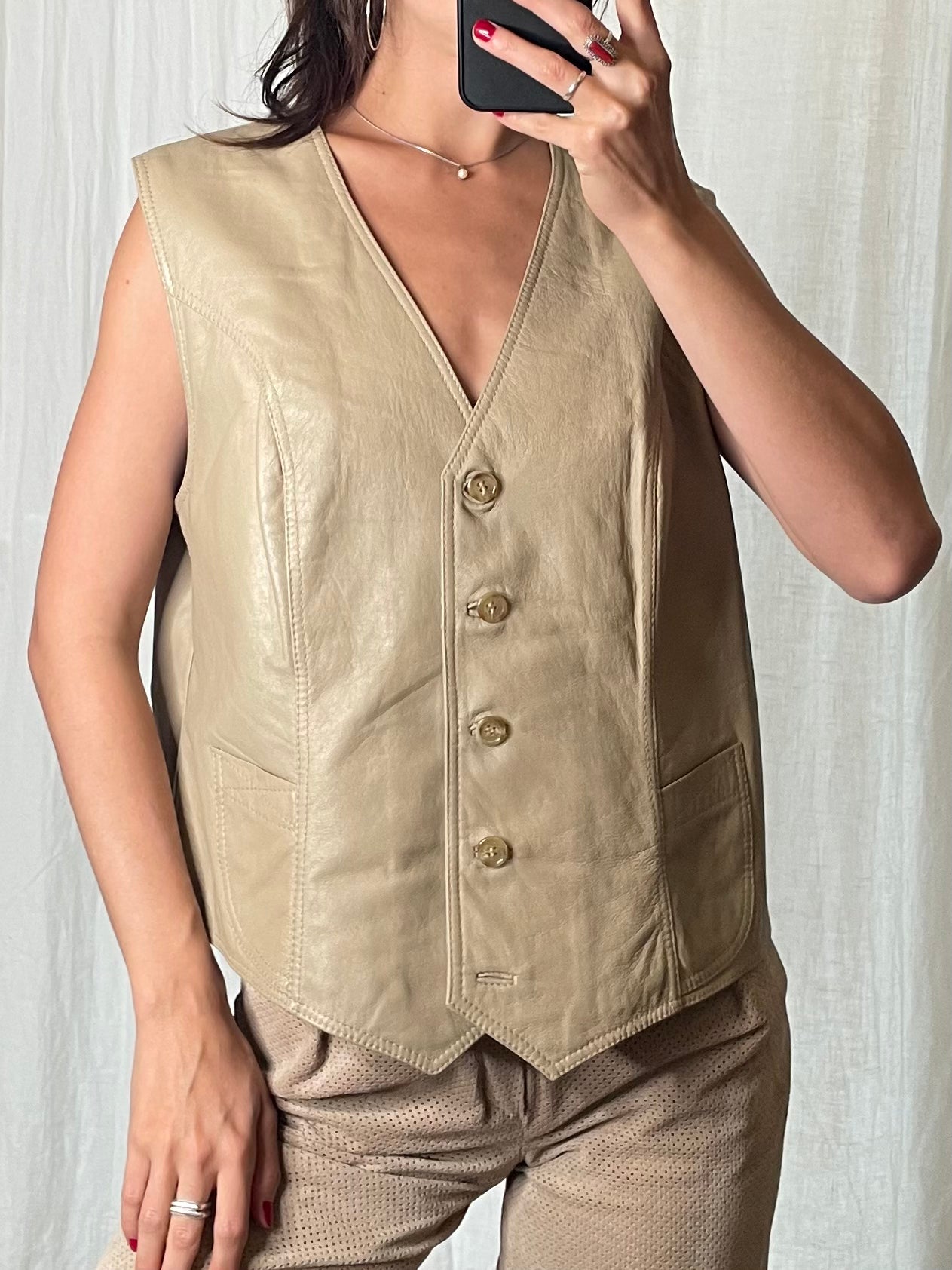 Vintage 100% Genuine Leather Beige Gilet/Vest L